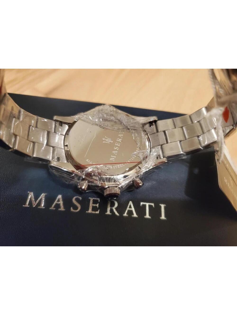 Maserati Two Tone Watch - Picture 5 of 7